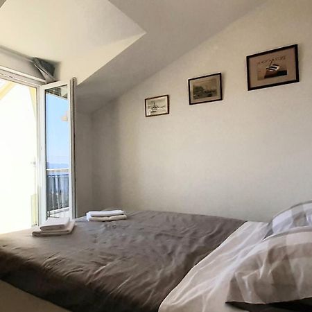 Apartment Port View Криквеница Екстериор снимка