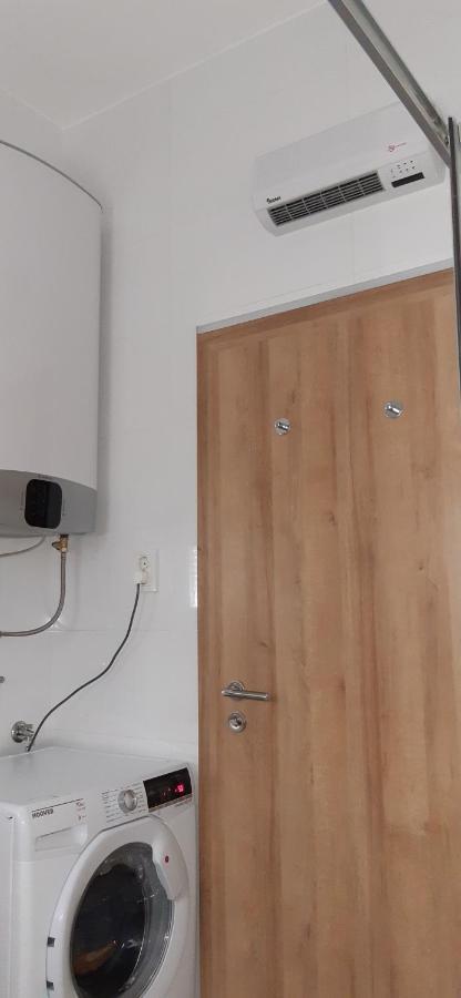 Apartment Port View Криквеница Екстериор снимка